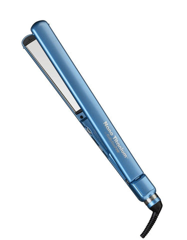 BABYLISSPRO Sleek Innovative BaBylissPRO Nano Titanium Flat Iron